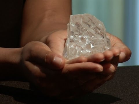 بيع ألماسة عمرها 3 مليار عام عبر مزاد في نيويورك
